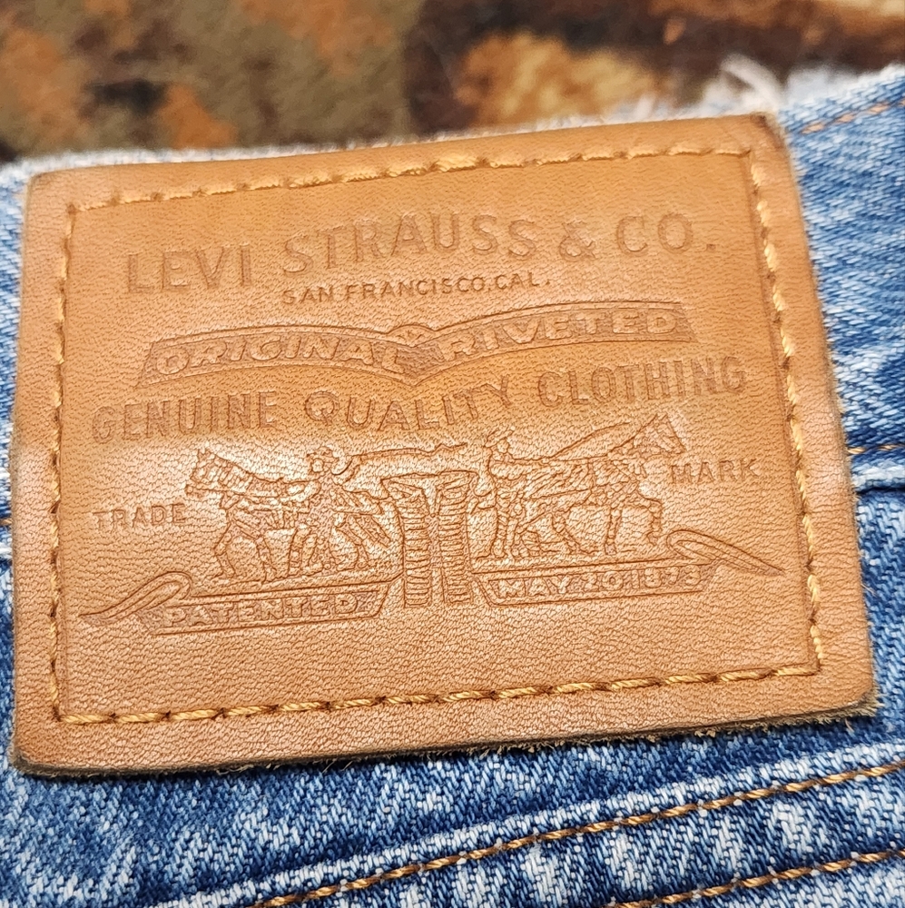 Levi's jeans - Picture 14 of 14